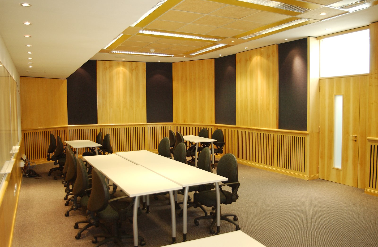 UADE Escuela de Negocios